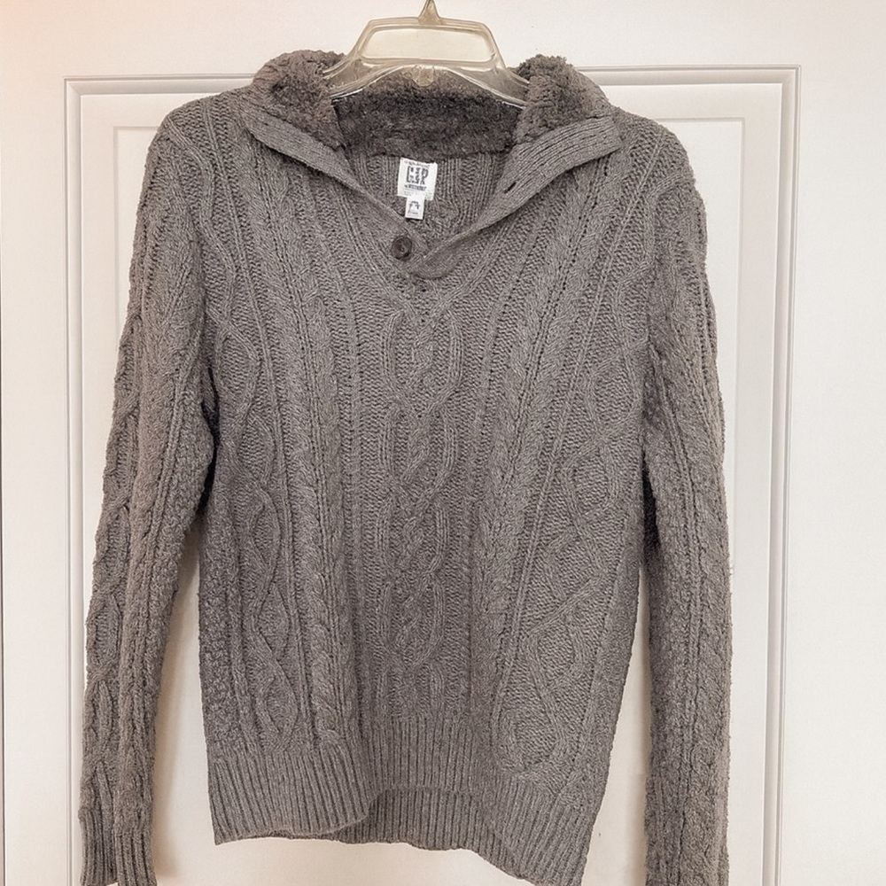 GAP Kids Boys Chunky Knit Mock Neck Button-Up Sweater in Grey